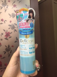 Tẩy da chết Detclear Nhật Bản 180ml