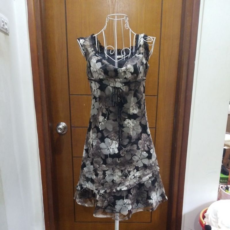 Váy ren 2hand đẹp 2022