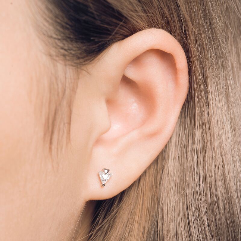 Khuyên tai đá TRIANGLE CRYSTAL EARRING 45