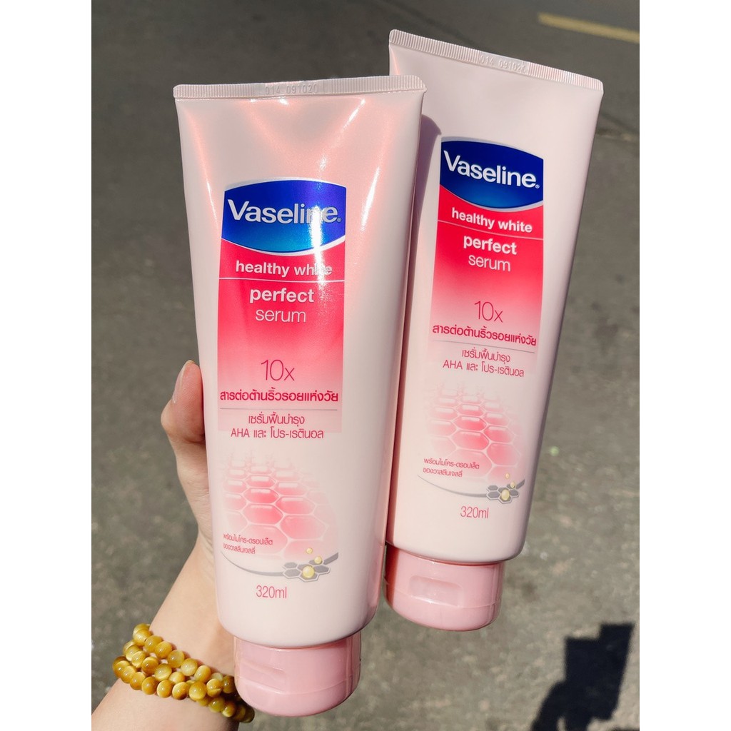 Sữa Dưỡng Thể Trắng Da Vaseline 10x Thái Lan 320ml