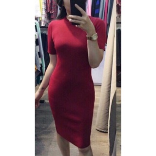 Đầm body len tăm tay lỡ và tay dài