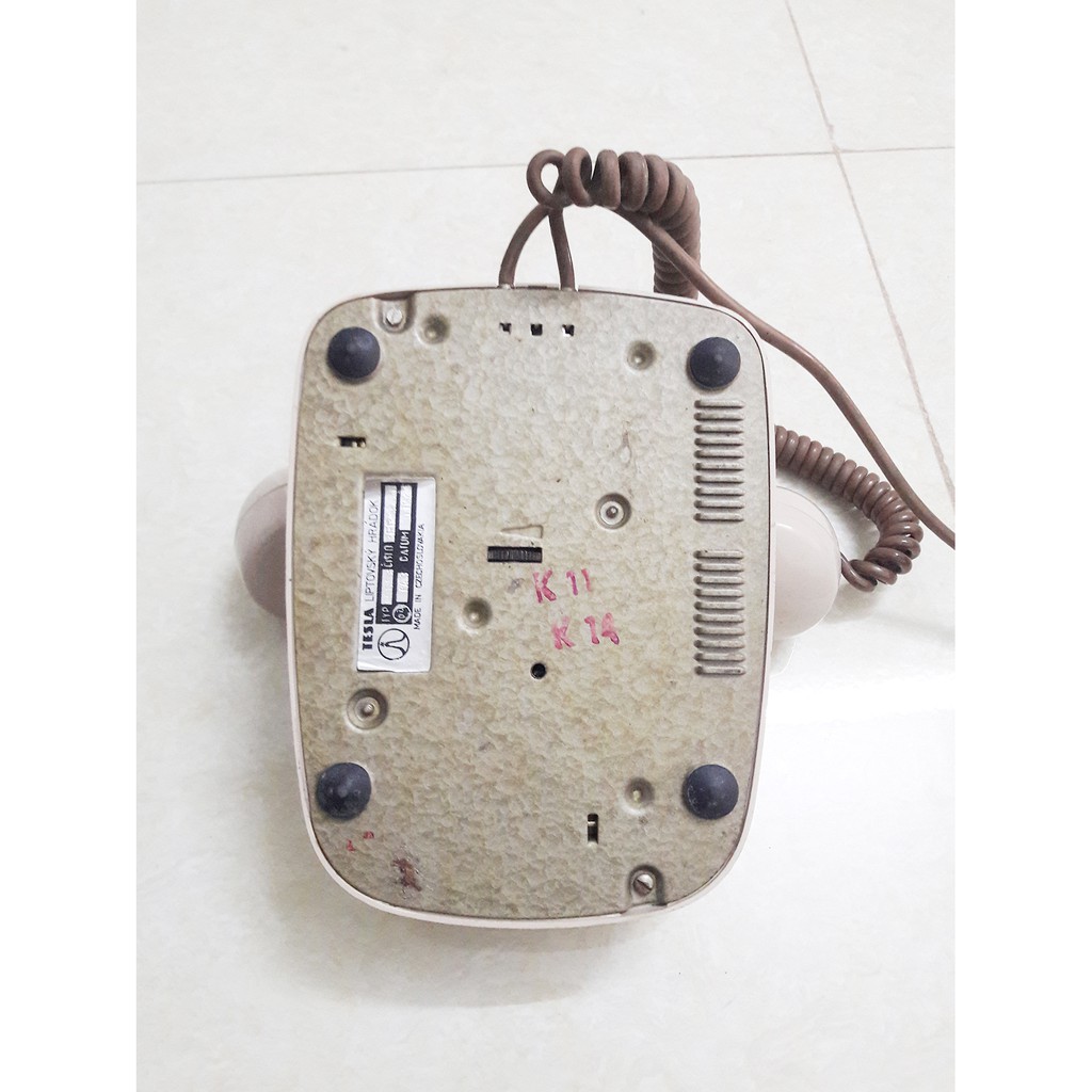 Điện thoại bàn xoay cổ Đông Âu | BigBuy360 - bigbuy360.vn