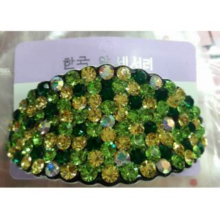 Kẹp tóc đính đá. giá 250k