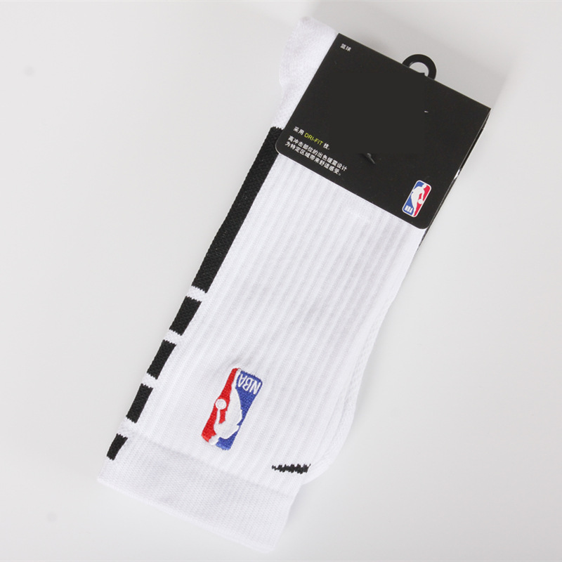 NBA2019 cầu thủ phiên bản tất bóng rổ dài ống dày thể thao chấn động chuyên nghiệp cao bang tinh hoa thực tế đáy Khăn na