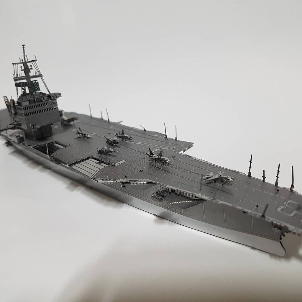 Tự Ráp Mô Hình Kim Loại 3D Piececool Tàu Chiến Tàu Sân Bay To Lớn USS Enterprise CVN-65 Của Mỹ