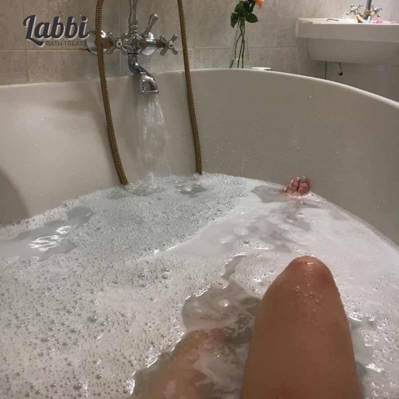 OATMEAL [Labbi] Bath bomb / Viên sủi bồn tắm / Bom tắm