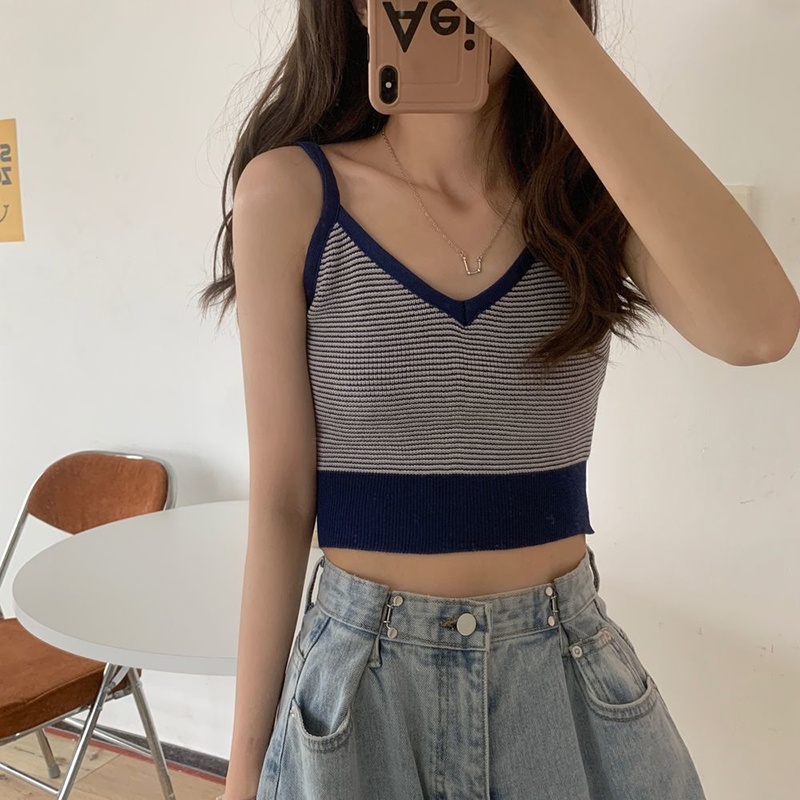 Áo hai dây IELGY chất liệu dệt kim họa tiết kẻ sọc màu tương phản cho nữ