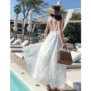 Váy Đi Biển Đầm Maxi Lông Vũ Trắng Hai Dây Hở Lưng Gợi Cảm