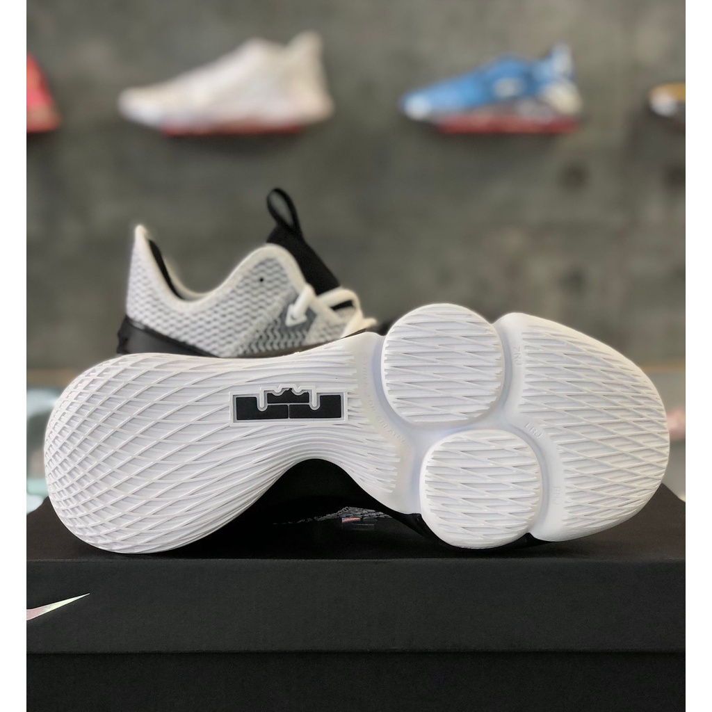 Giày chính hãng NIKE LEBRON WITNESS 4 'WHITE BLACK' - BV7427101