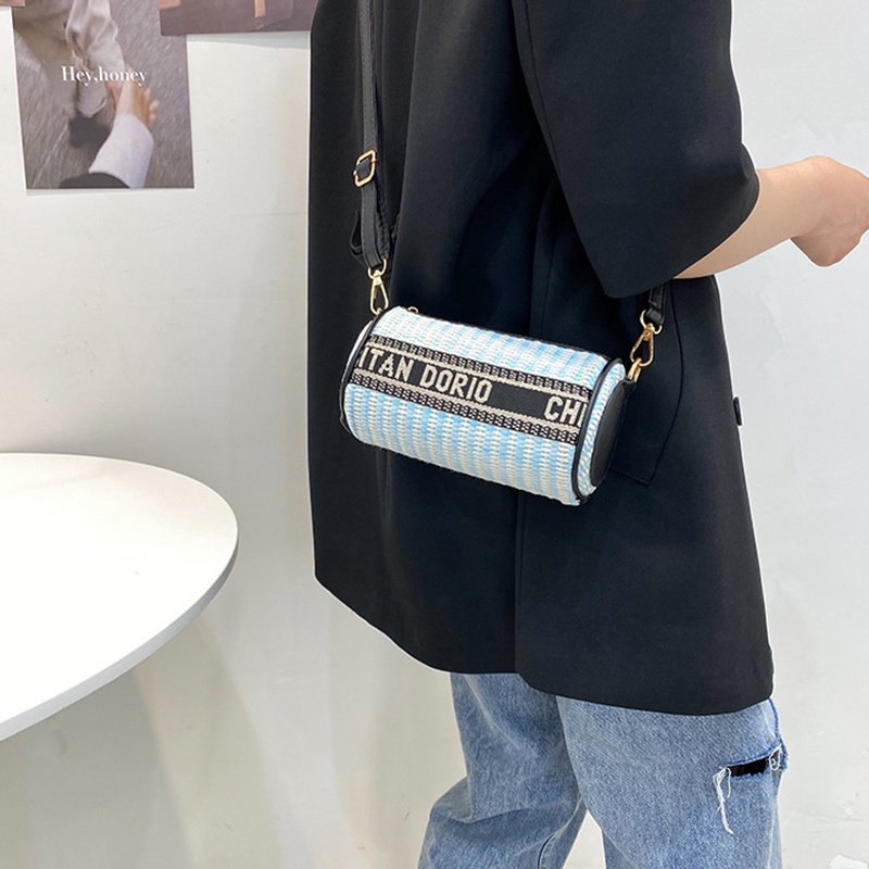 Túi Đeo Vai Đan Sợi Rơm Thời Trang Sành Điệu Cho Nữ