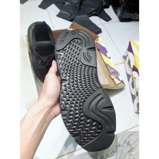 Giaỳ prophere đen full