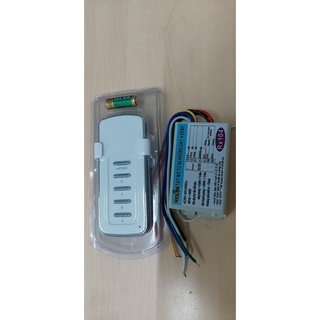 Công tắt điều khiển từ xa 4 kênh 220V