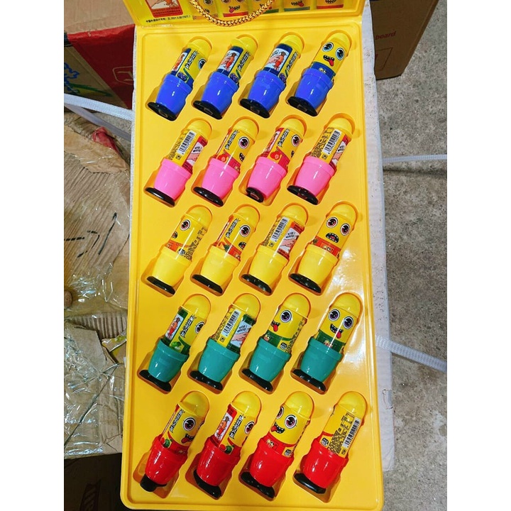 Set dây 20 kẹo son đùn minion