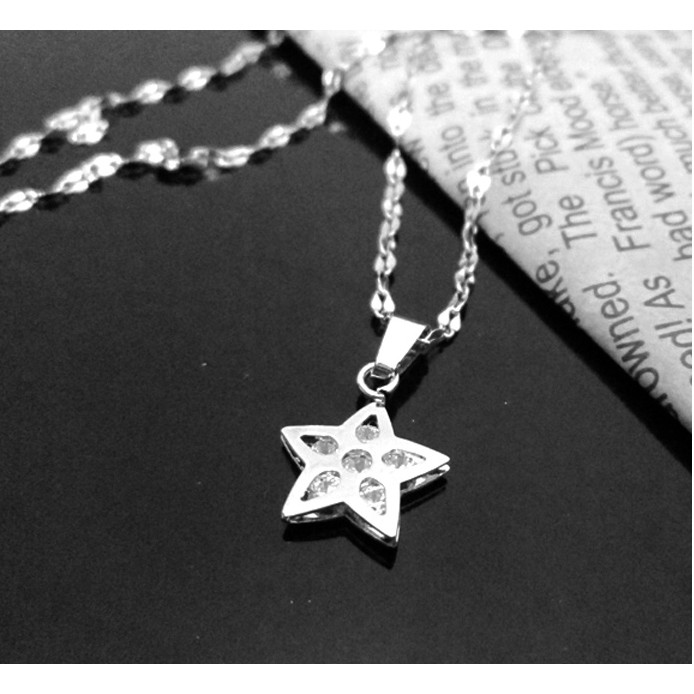 Dây chuyền inox nữ có mặt