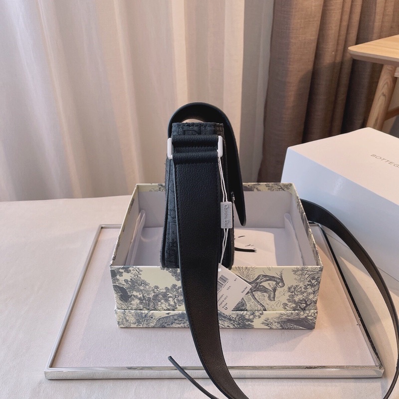 Túi đeo chéo DI.OR cao cấp 2021