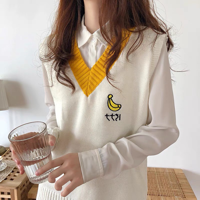 Áo gile nữ chất liệu len hàn mềm mại, thêu họa tiết hình chuối siêu xinh