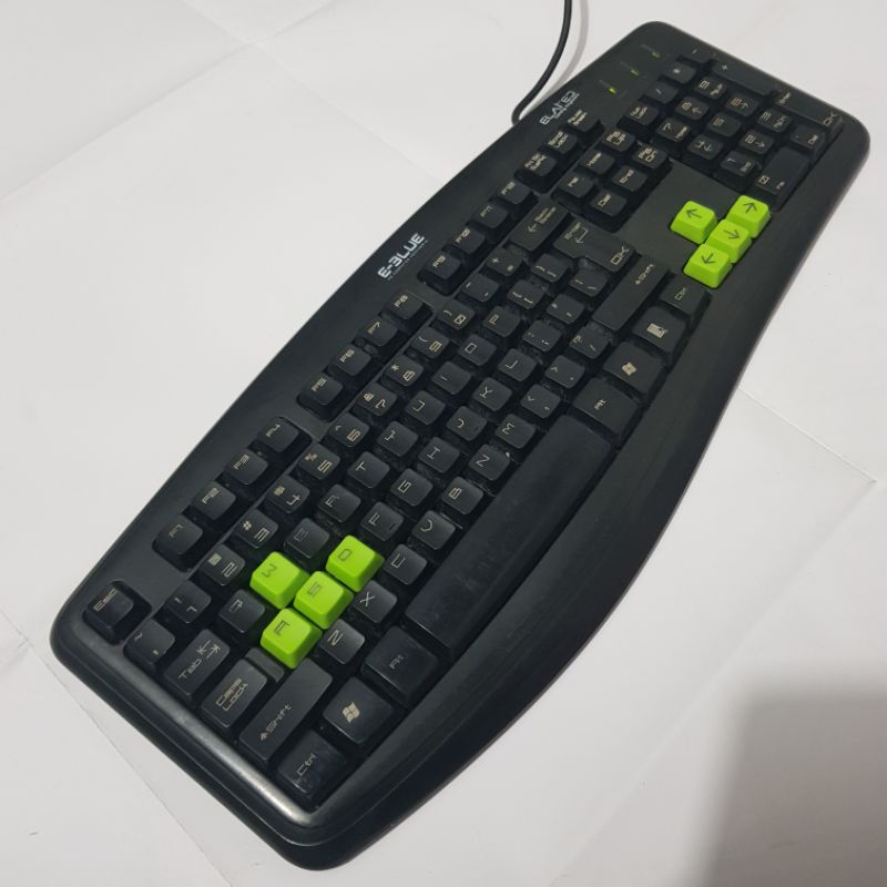 Phím giả cơ Geezer L100G. E-3lue ekm046 hàng qua sử dụng còn tốt