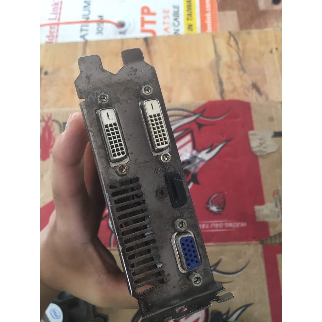 Card màn hình GT740 Gigabyte 2GB DDR5 128Bit