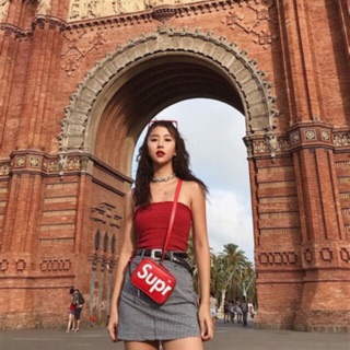 Túi đeo chéo Supreme
