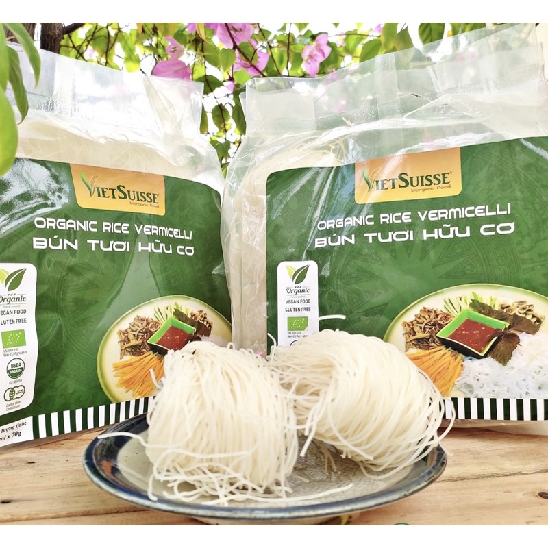 Bún tươi hữu cơ VietSuisse (túi 15 gói x 70g)