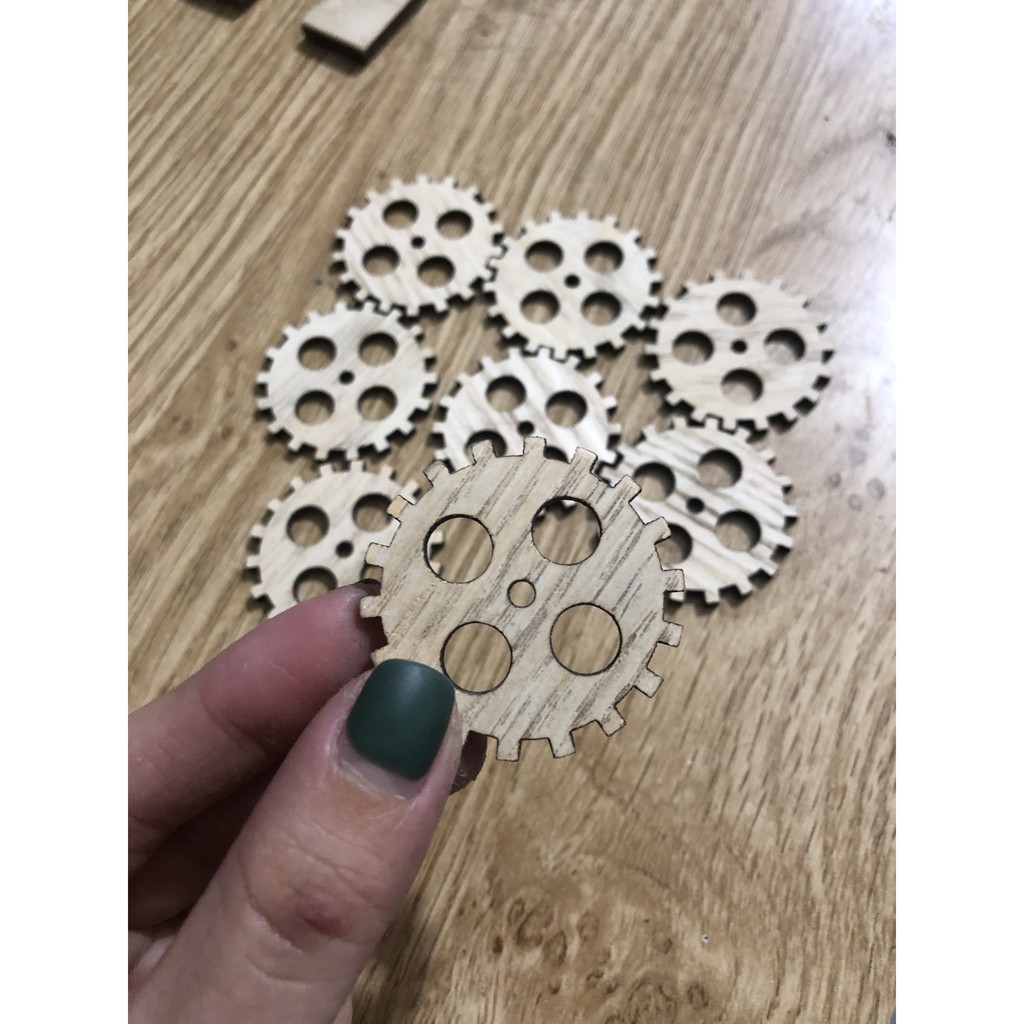 Bánh Răng Cưa Gỗ Thuần Mộc Dùng Làm Phụ Kiện Đồ Chơi Gỗ Cho Bé, Trang Trí Sản Phẩm Mẫu 1