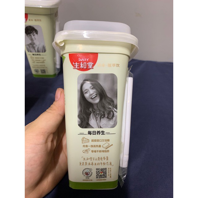 Thạch hoa quả 383ml cung cấp vitamin