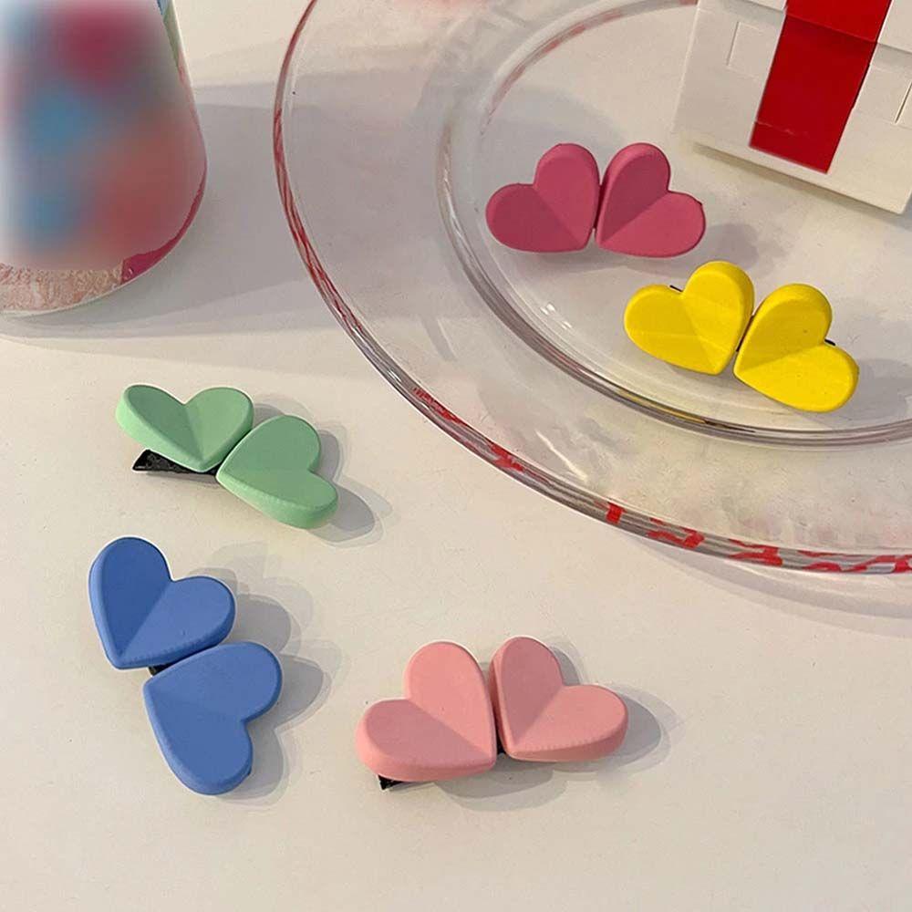Kẹp Tóc Hình Trái Tim Màu Sắc Ngọt Ngào Phong Cách Hàn Quốc WMES15H