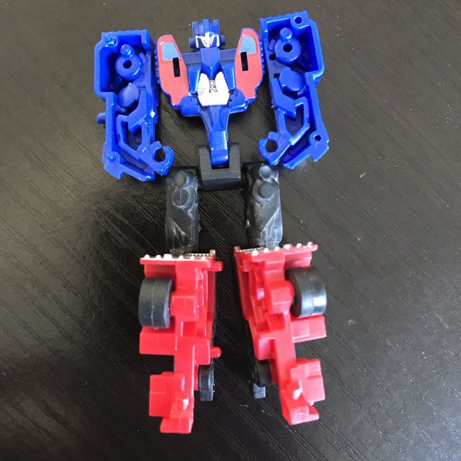 Đồ Chơi Robot Biến Hình Xe Bằng Nhựa Cho Bé