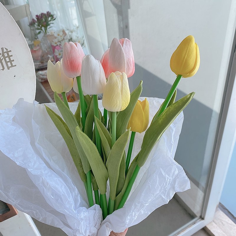 Hoa Tulip Trang Trí