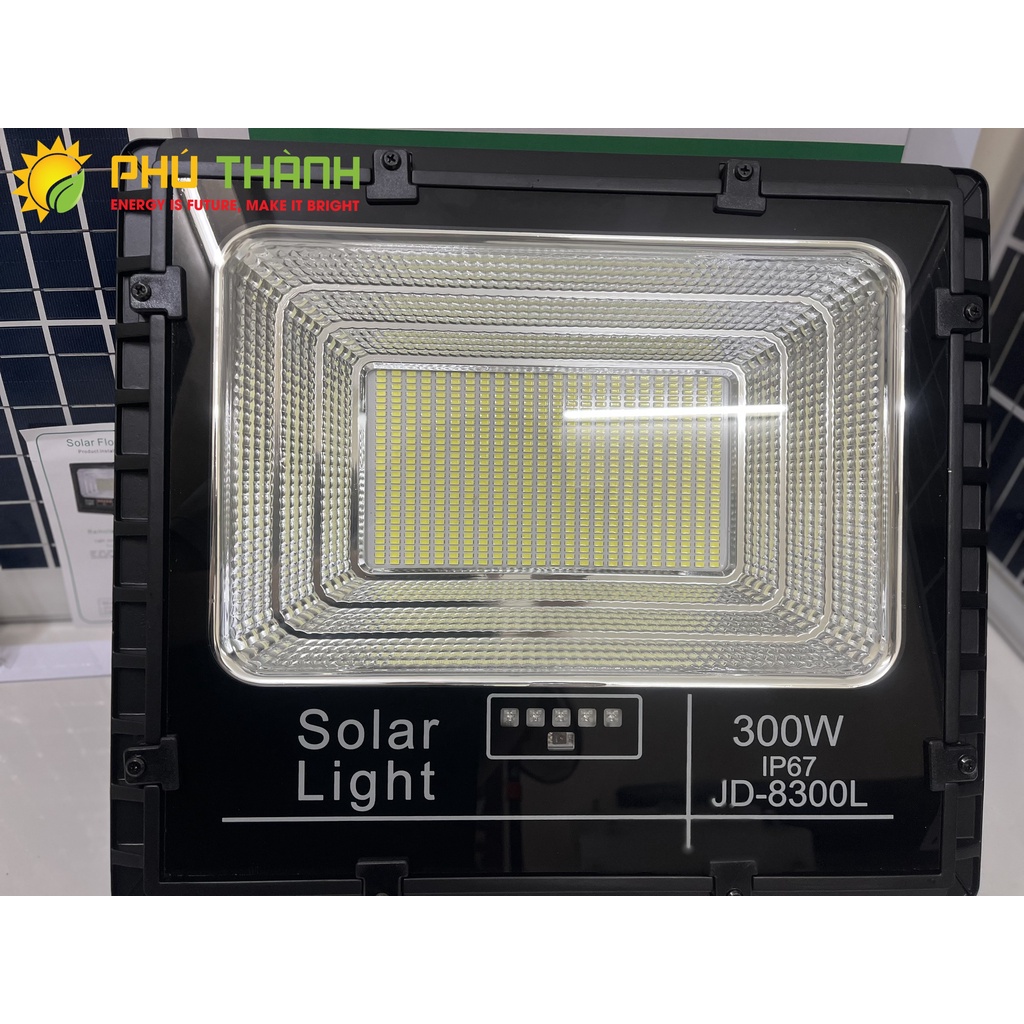 Đèn năng lượng mặt trời công suất 300W JD 8300L, có điều khiển từ xa, Bảo Hành 2 năm