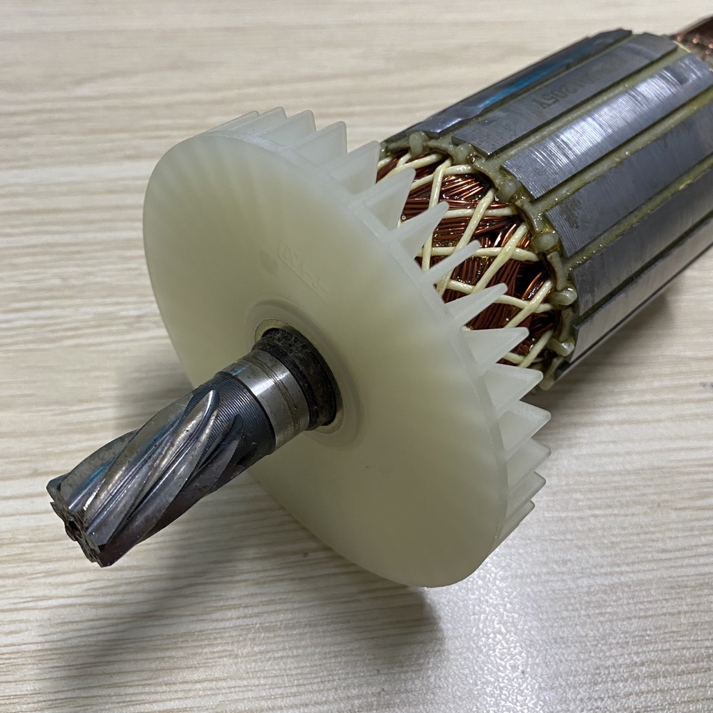 Rotor cắt sắt MAKTEC MT240 MT241, Makita M2400 8 Răng Thân 54mm Dài 199mm 220V - Tặng chổi than
