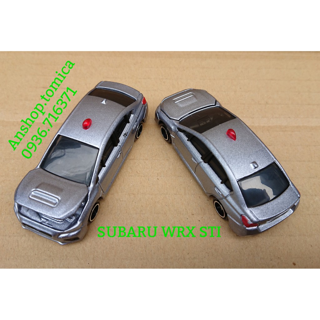 Mô hình xe C. Sát Subaru mở được cốp trước tomica Nhật Bản