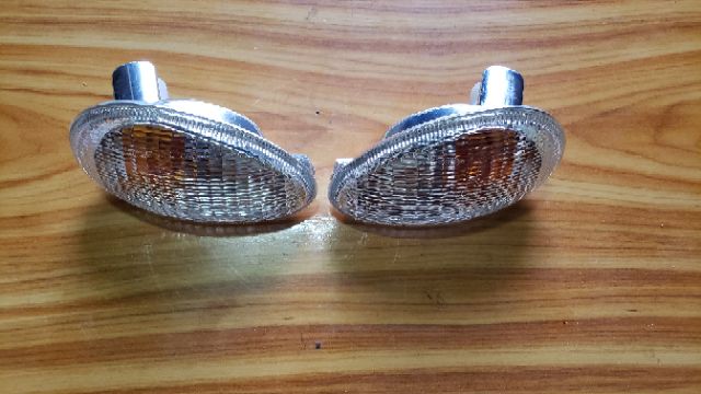 Bộ đèn xi nhan xe vespa ET8, ET4