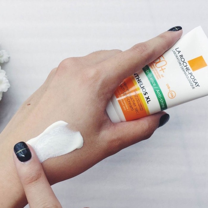 Sample Gói Kem Chống Nắng Không Màu La Roche-Posay Anthelios XL Anti-Shine 2ml