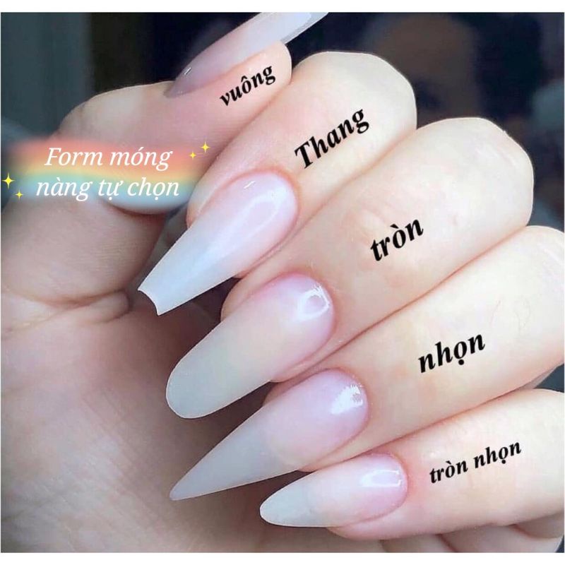 Nailbox thiet kế màu đen mix tráng gương Móng úp kết hợp tráng gương màu bạc siêu sáng da