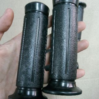 Bao tay Sh Ý