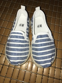 Giày slipon H@M bé trai,bé gái