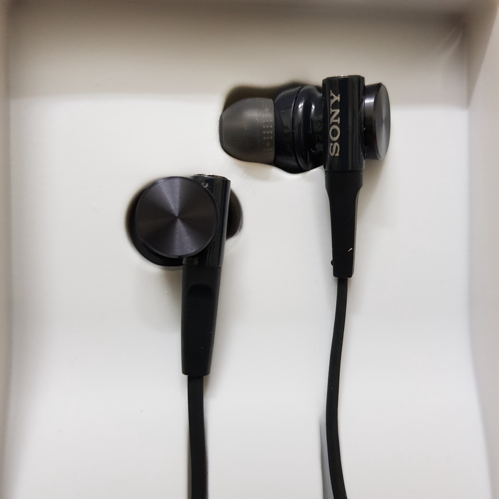 Tai nghe Sony MDR-XB75AP extrabass, chân cắm 3.5mm, có mic đàm thoại