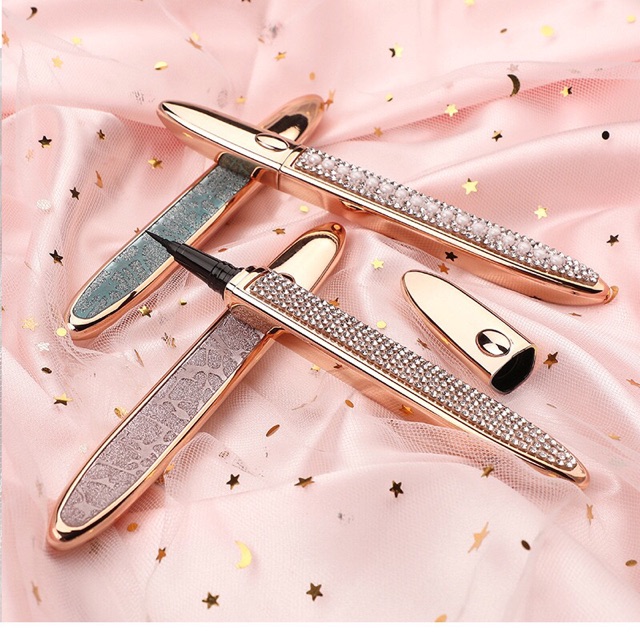 Bút kẻ mắt BIYA không thấm nước và mồ hôi | BigBuy360 - bigbuy360.vn