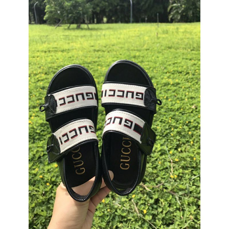 Giầy sandal đi học đi chơi cho bé, đế pu siêu nhẹ cao đều,quai dán size từ 28 đến 37