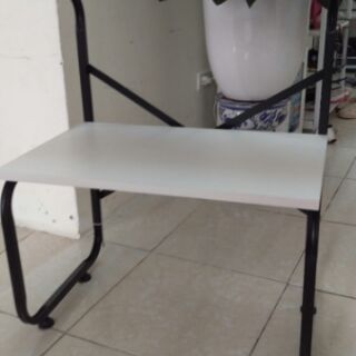 Kệ để lò vi sóng