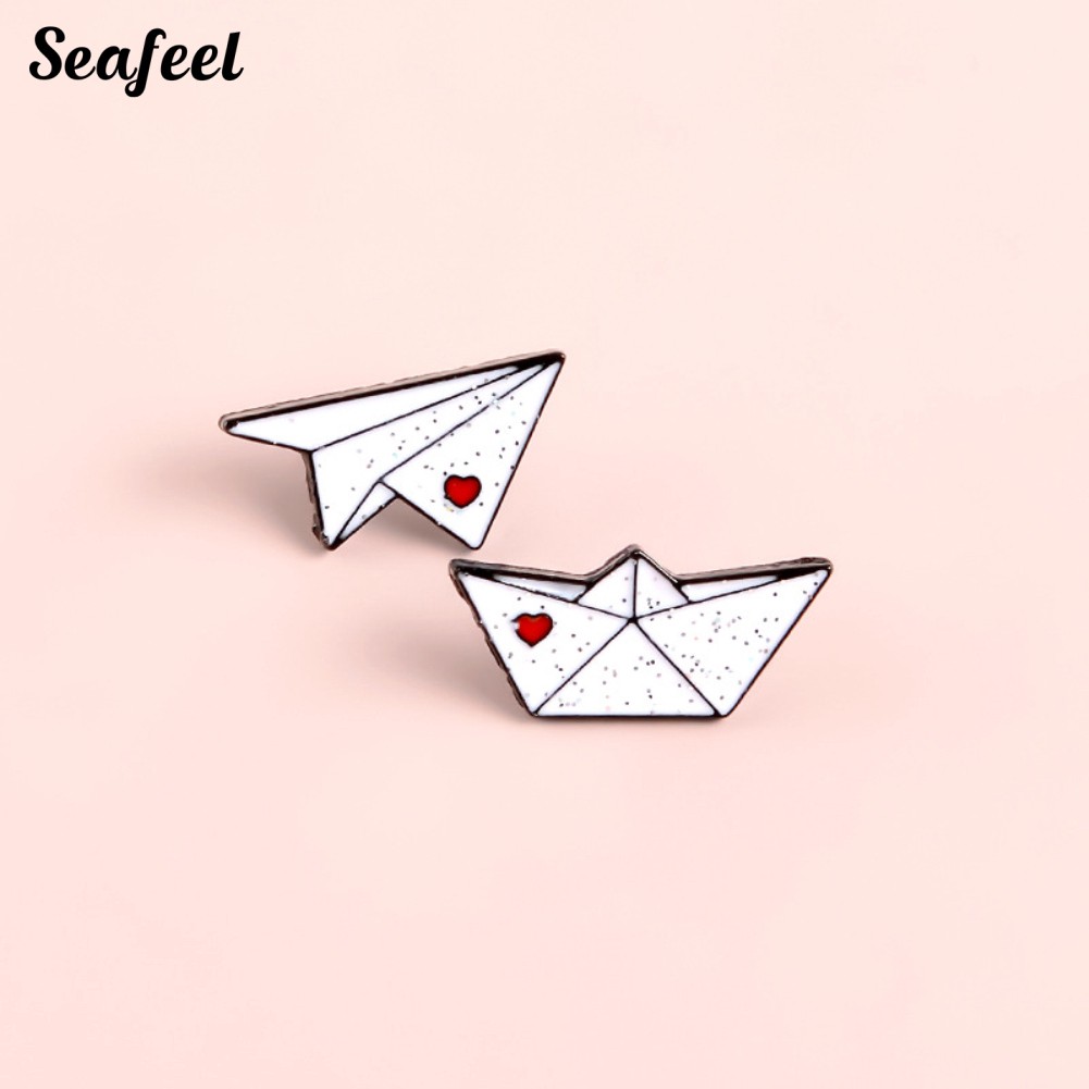 SF ✥Origami Airplane Boat Enamel Brooch Pin Jacket Bag Badge Friend Gift