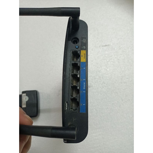 Bộ phát wifi Linksys E1700 N300 Gigabit