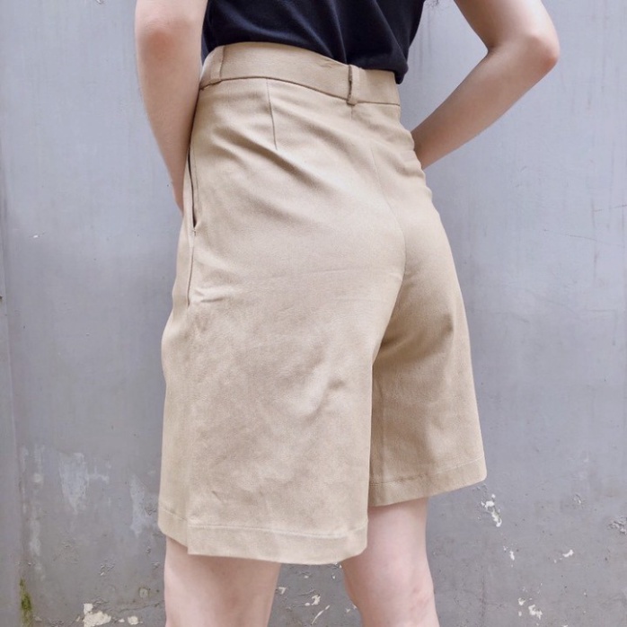 Quần short Unisex ống rộng cạp cao màu kem pyenstore