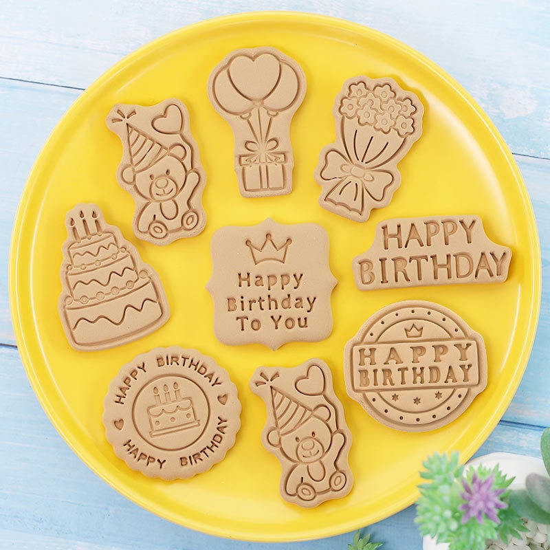 Set 8 Khuôn Nhựa Làm Bánh Quy Tạo Hình Chữ Happy Birthday 3d Độc Đáo Tiện Dụng