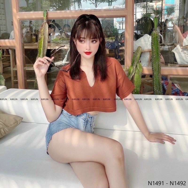 ÁO THUN CROPTOP NGẮN TAY CỔ XẺ CUỐN HÚT XINH X3 aloha.shop91