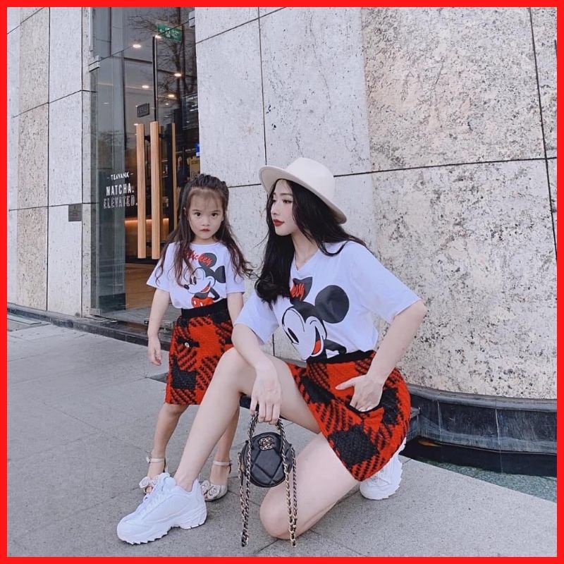 Áo Thun Mẹ Và Bé Gái In Hình Chuột Áo Màu Trắng Form Basic Nhiều Size Chất Thun Cotton 35% DLX