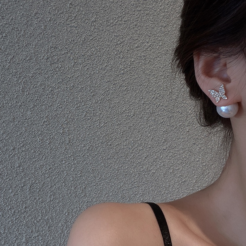 Butterfly pearl earrings are small and exquisite high-end fashion all-match earrings for women Korean S925 Silver Needle
