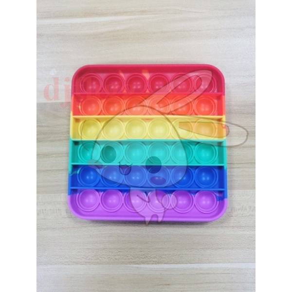 【Giao hàng nhanh】POP it giá rẻ nhất  fidget toy Móc Chìa Khóa Gắn Đồ chơi nhấn bóp thông minh giảm căng thẳng hiệu quả dành cho người lớn và trẻ em