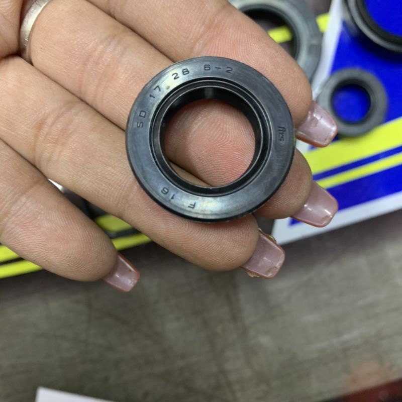 Phốt máy sport zin ARS/Xipo/Satria2k/RGV/RGX